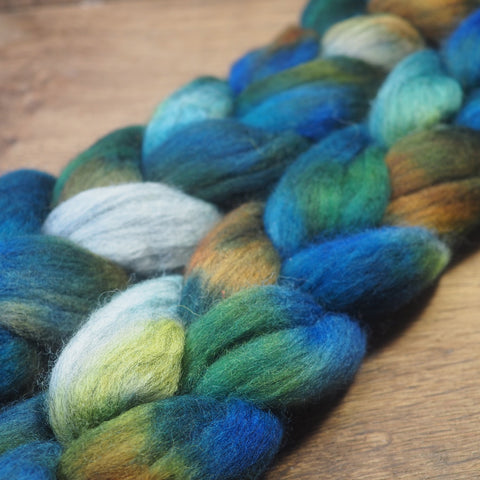 100g Hand Dyed Merino Wool Top for Handspinning or Felting - 'Pond Shades’