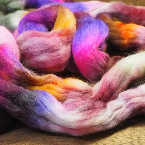 Falkland Wool Top for Handspinning or Felting - Russet Pansies