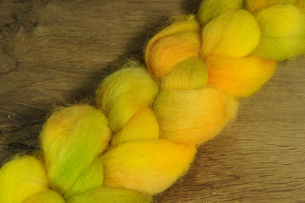 English Wool Blend Dyed Top - 'Lemons'