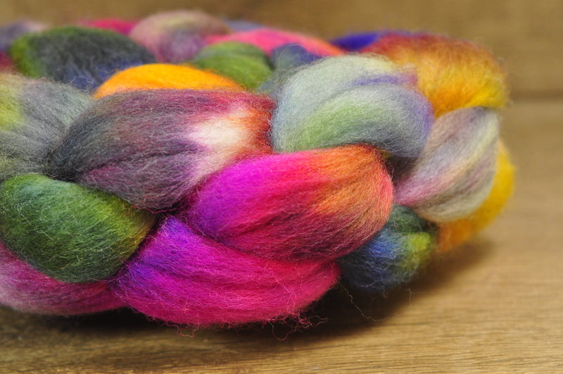 Falkland Wool Top - 'Late Blooms'
