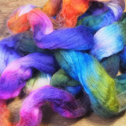Falkland Wool Top for Handspinning or Felting - 'Pansy (Dark)"'