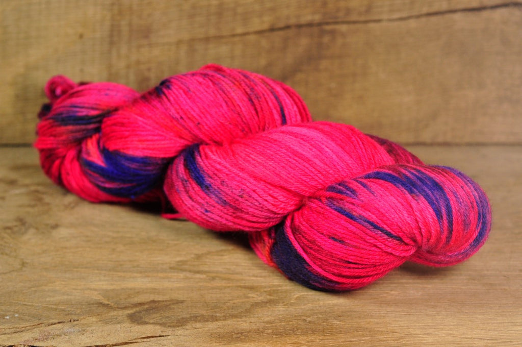 Hand Dyed Merino / cashmere / nylon 4ply Yarn (Harrogate 4ply) - "Vamp"