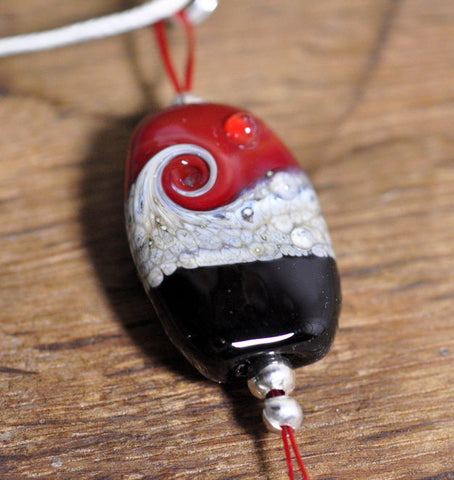 Spinner's Threading Hook (Orifice hook), Lampwork Glass: Red and Black Wave
